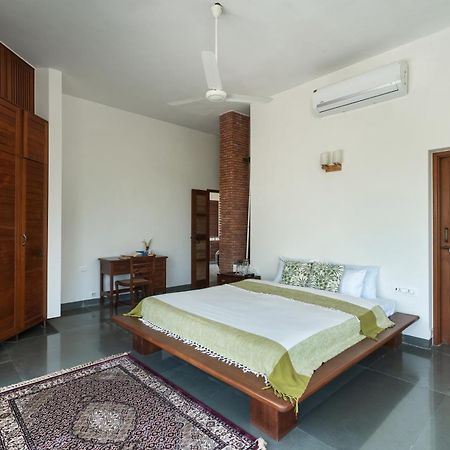 Saffronstays Pride Rock Mandve Dış mekan fotoğraf