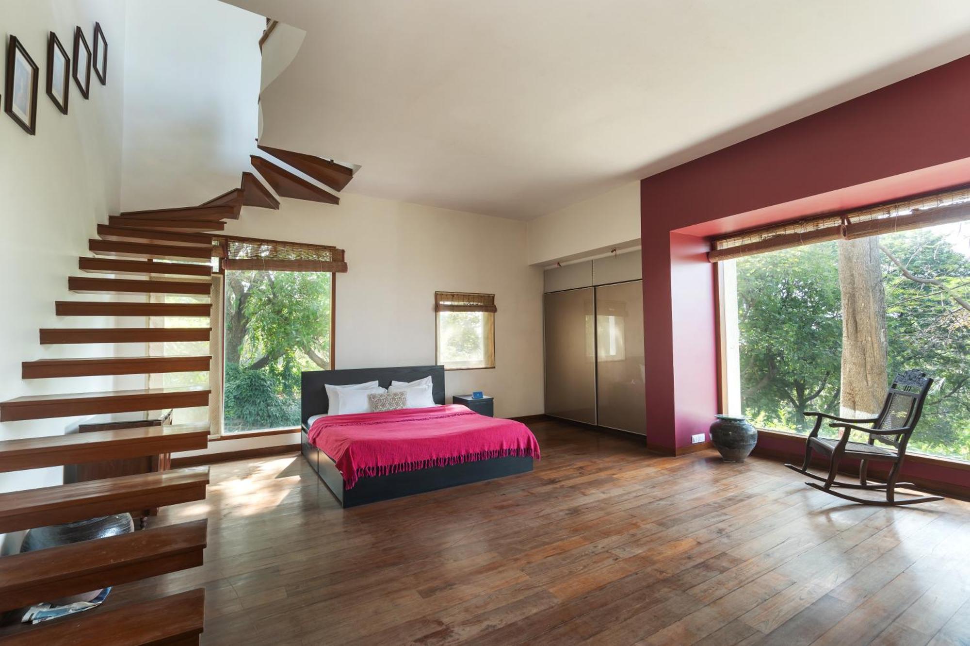 Saffronstays Pride Rock Mandve Dış mekan fotoğraf